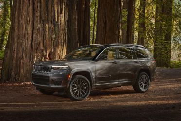 Jeep Grand Cherokee: Five-seat model due late 2022, PHEV early 2023