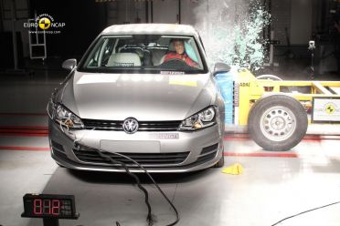 2020 Volkswagen Golf price and specs