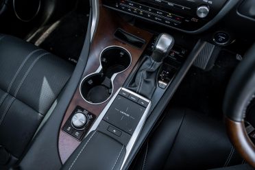 2021 Lexus RX450hL Review