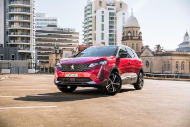 Peugeot and Citroen launch guaranteed future value program