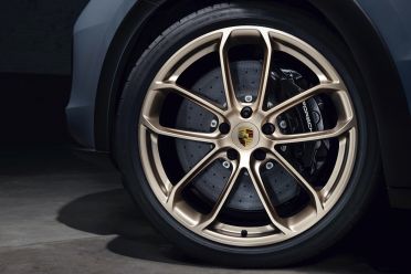 2022 Porsche Cayenne Coupe facelift spied