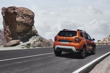 Budget brand Dacia tackling Dakar with eFuel-powered racer