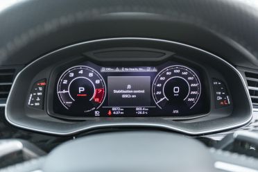 2022 Audi RSQ8