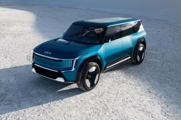 2023 Kia EV9 electric SUV spied for the first time