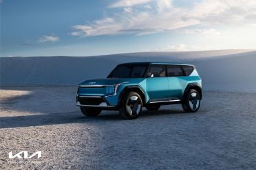 2023 Kia EV9 electric SUV spied