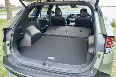 2022 Kia Sportage v Subaru Forester comparison