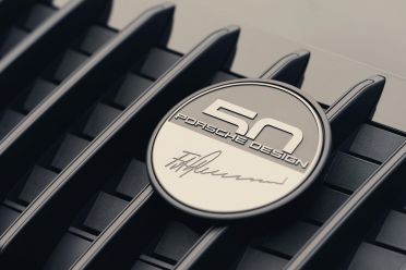 Porsche 911 Targa: Porsche Design 50th Anniversary Edition special priced