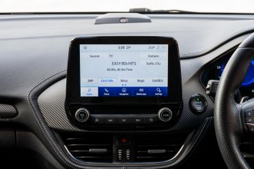 2022 Ford Puma v Kia Stonic comparison