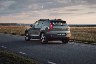 Volvo targets 20k annual sales in Australia by 2026, as non-EV rivals get 'left behind'