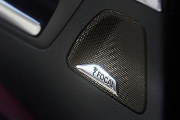2022 Peugeot 3008, 5008 lose Focal sound system due to shortages
