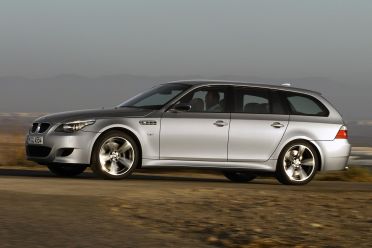 BMW M5 Touring due in 2024 - report