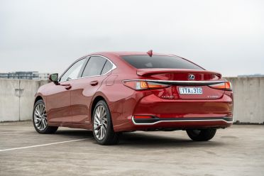 Lexus ES: Updated luxury sedan leaked