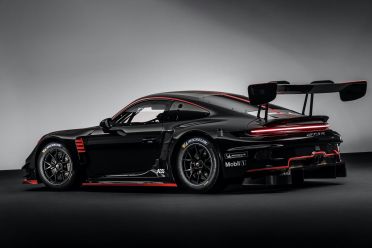 Porsche 911 GT3 R racer revealed