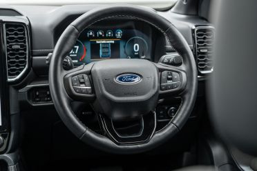 2023 Ford Everest Platinum