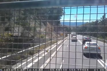 Truck's brakes fail down steep hill, oblivious caravan driver fails to get out of the way