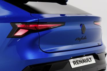 Renault's new flagship is a hybrid coupe SUV