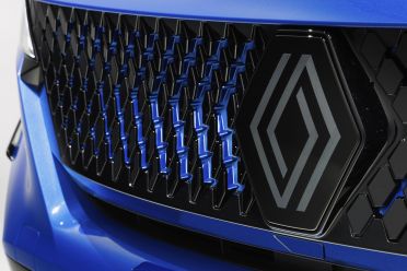 Renault's new flagship is a hybrid coupe SUV