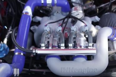 Pocket-sized 0.5L "one-stroke" concept engine in an MX-5!