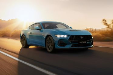 2024 Ford Mustang GT vs Nissan Z comparison