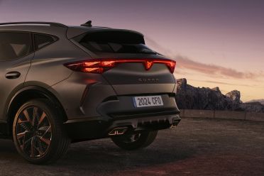 The Cupra Formentor 2025 gets angry looks, drift mode
