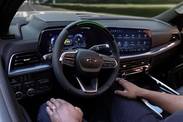 How big screens are complicating GM's right-hand drive plans