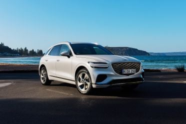 2025 Genesis GV70