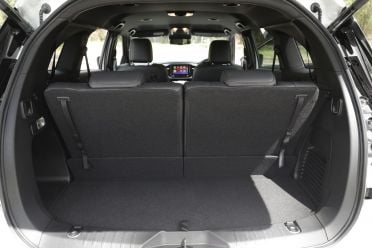 2025 Isuzu MU-X X-Terrain