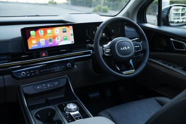 2026 Kia Carnival price and specs