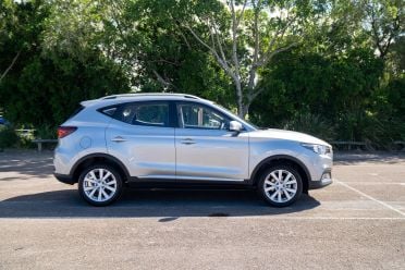 2025 MG ZS comparison: Old v New