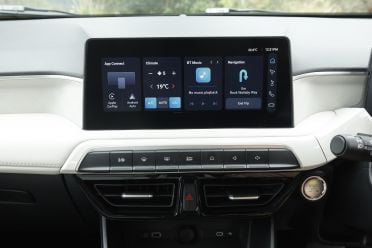2025 MG 3 vs MG 3 Hybrid+ comparison