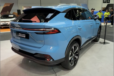 MG confirms Australia-specific HS PHEV for late 2025