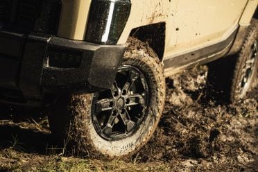 2025 Kia Tasman: Prototype off-road drive