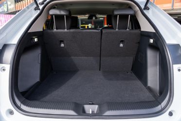 2025 Honda HR-V e:HEV X: Long term introduction