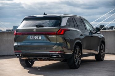 MG QS Essence vs Toyota Kluger GX: Spec battle