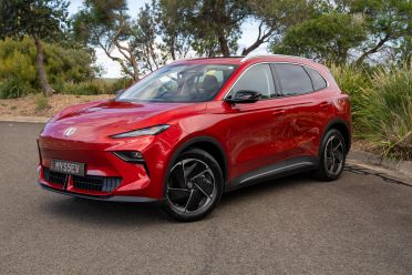 2025 MG S5 EV Essence vs Geely EX5 Inspire: Spec battle