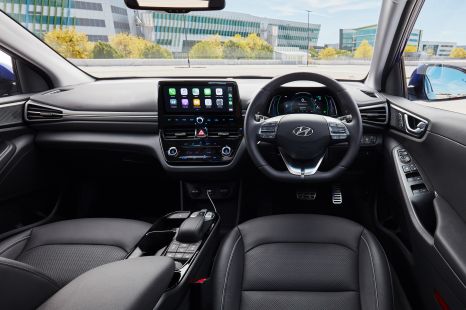 2020 Hyundai 10.25-inch infotainment review