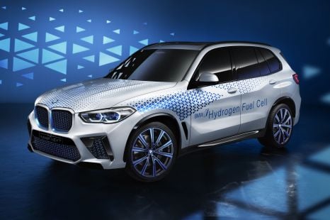 2022 BMW i Hydrogen Next drivetrain detailed