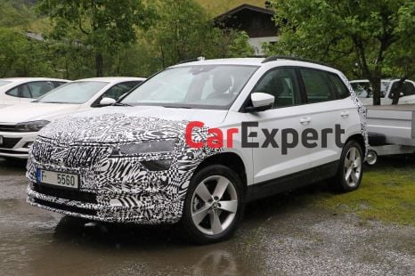 2021 Skoda Karoq facelift spied