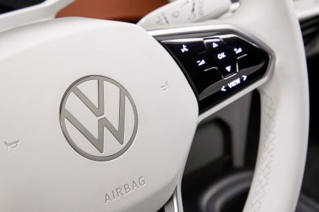 Volkswagen to develop in-house software for next-gen cars