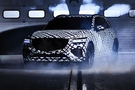 2021 Genesis GV70 teased, here next year