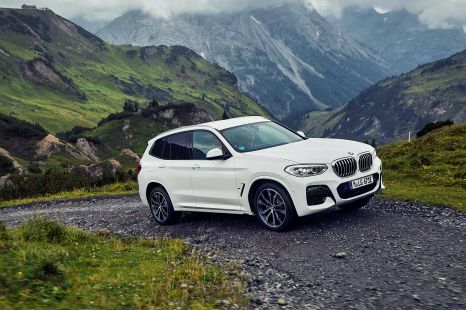 Plug-in hybrid BMW X3 delayed