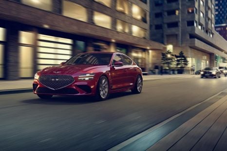 2021 Genesis G70 detailed