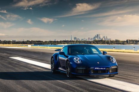 2021 Porsche 911 Turbo S: Flat-out to 302km/h at Sydney Airport