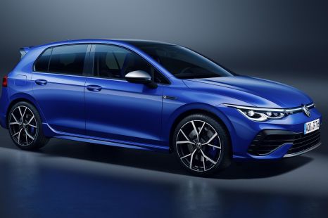 2021 Volkswagen Golf R revealed, 235kW hot hatch here in 2022 – UPDATE