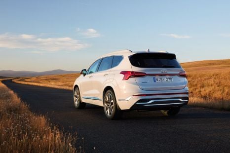 2021 Hyundai Santa Fe Hybrid AWD here second half of next year