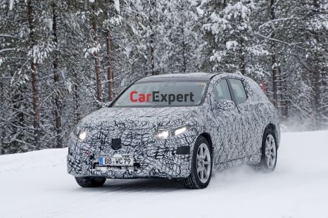 2022 Mercedes-Benz EQS SUV spied