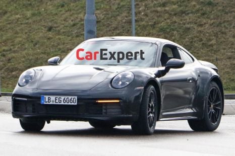 2021 Porsche 911 Safari spied