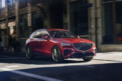 2021 Genesis GV70 detailed