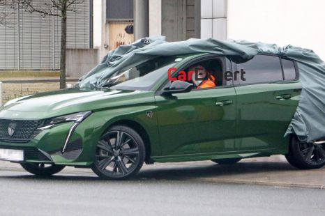 2022 Peugeot 308 spied