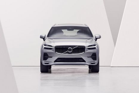 2022 Volvo XC60 here during 2021